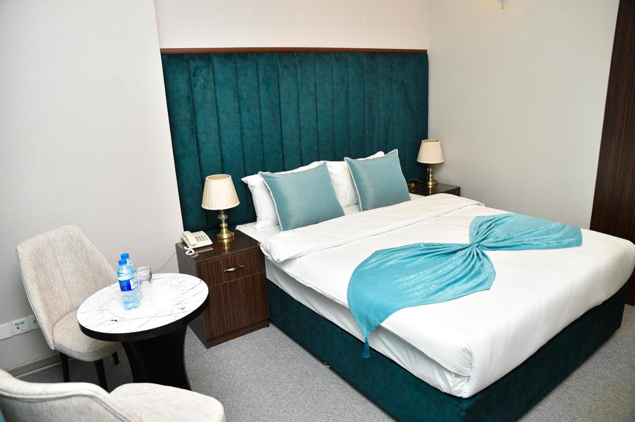 Karat Inn Boutique Hotel Баку Екстериор снимка