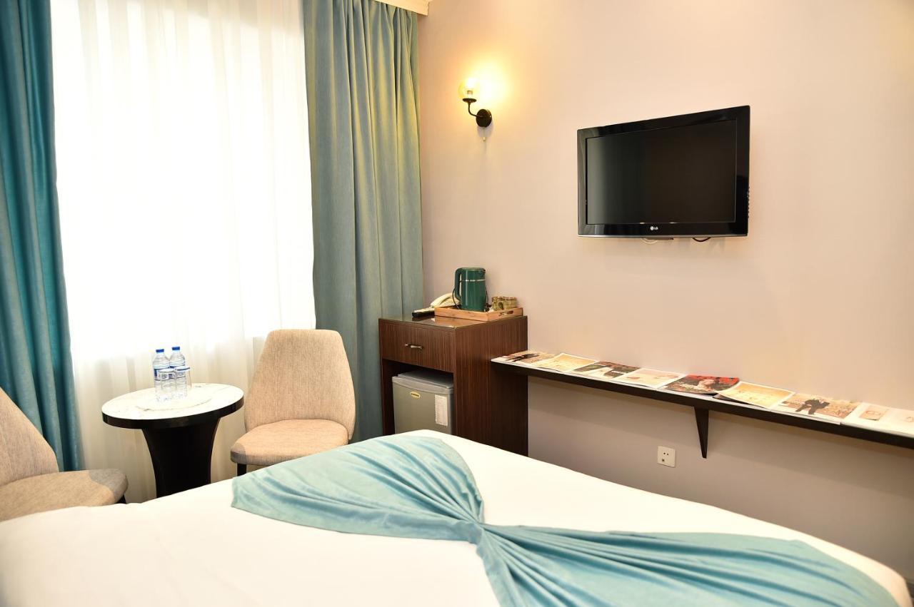 Karat Inn Boutique Hotel Баку Екстериор снимка